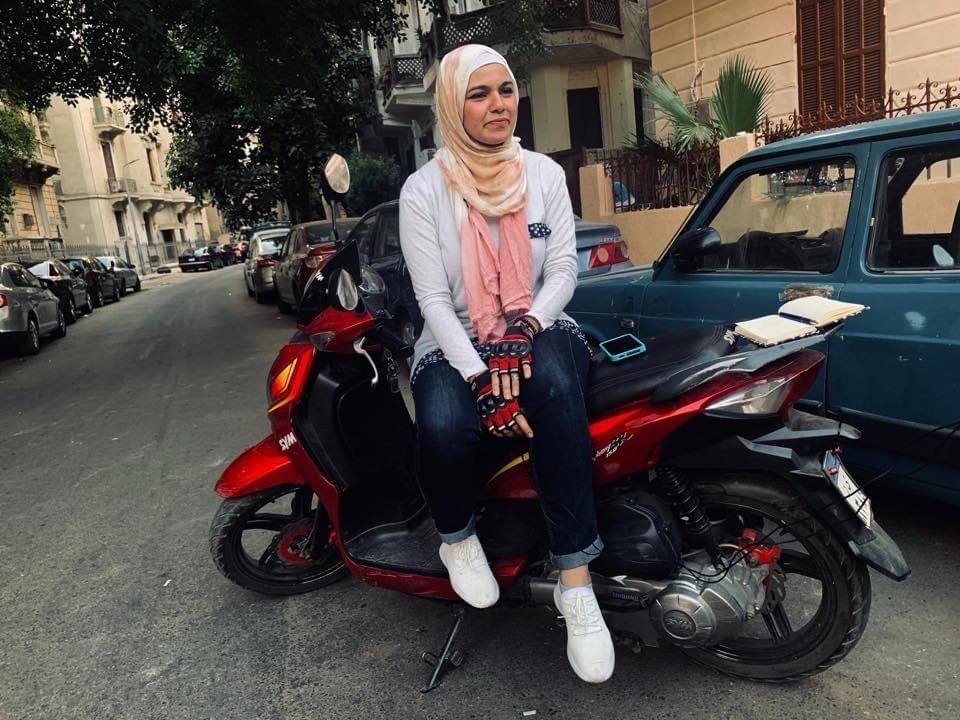 Dosy: Rev Your Engine and Take Control with Online Scooter and Bicycle Classes for Women!